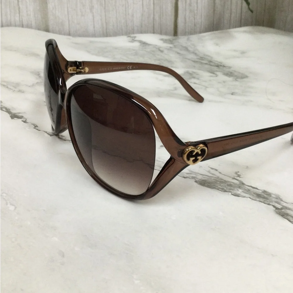 NIB Gucci Women’s Brown Gradient Oversized “Butterfly” Sunglasses